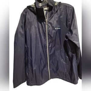 Navy Columbia Rain Coat Excellent Condition 2XL.